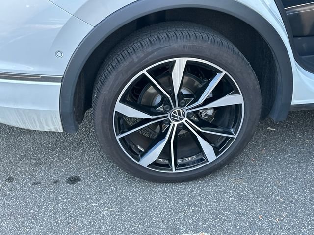 2023 Volkswagen Tiguan SEL R-Line