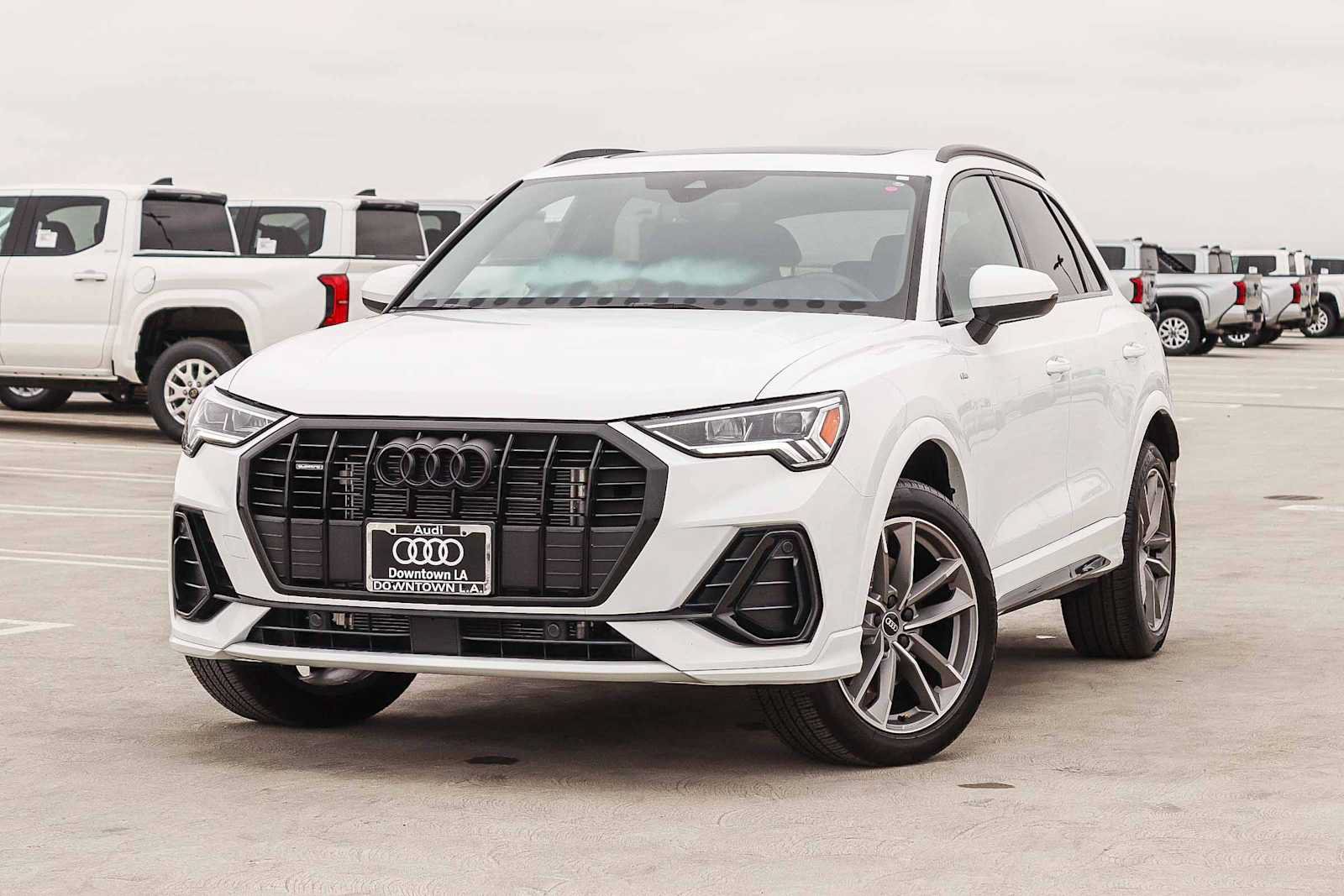 Used 2025 Audi Q3 2.0T Premium w/ Convenience Package