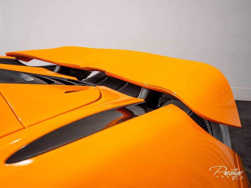 Used 2023 McLaren 720S Luxury photo 15