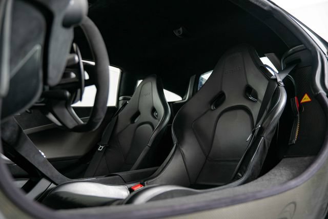 Used 2016 McLaren 675LT Coupe photo 15