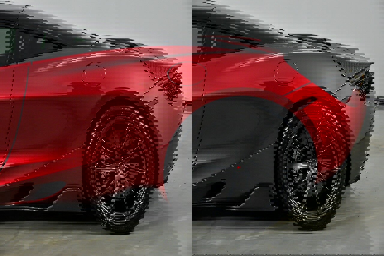 Used 2018 McLaren 720S photo 12