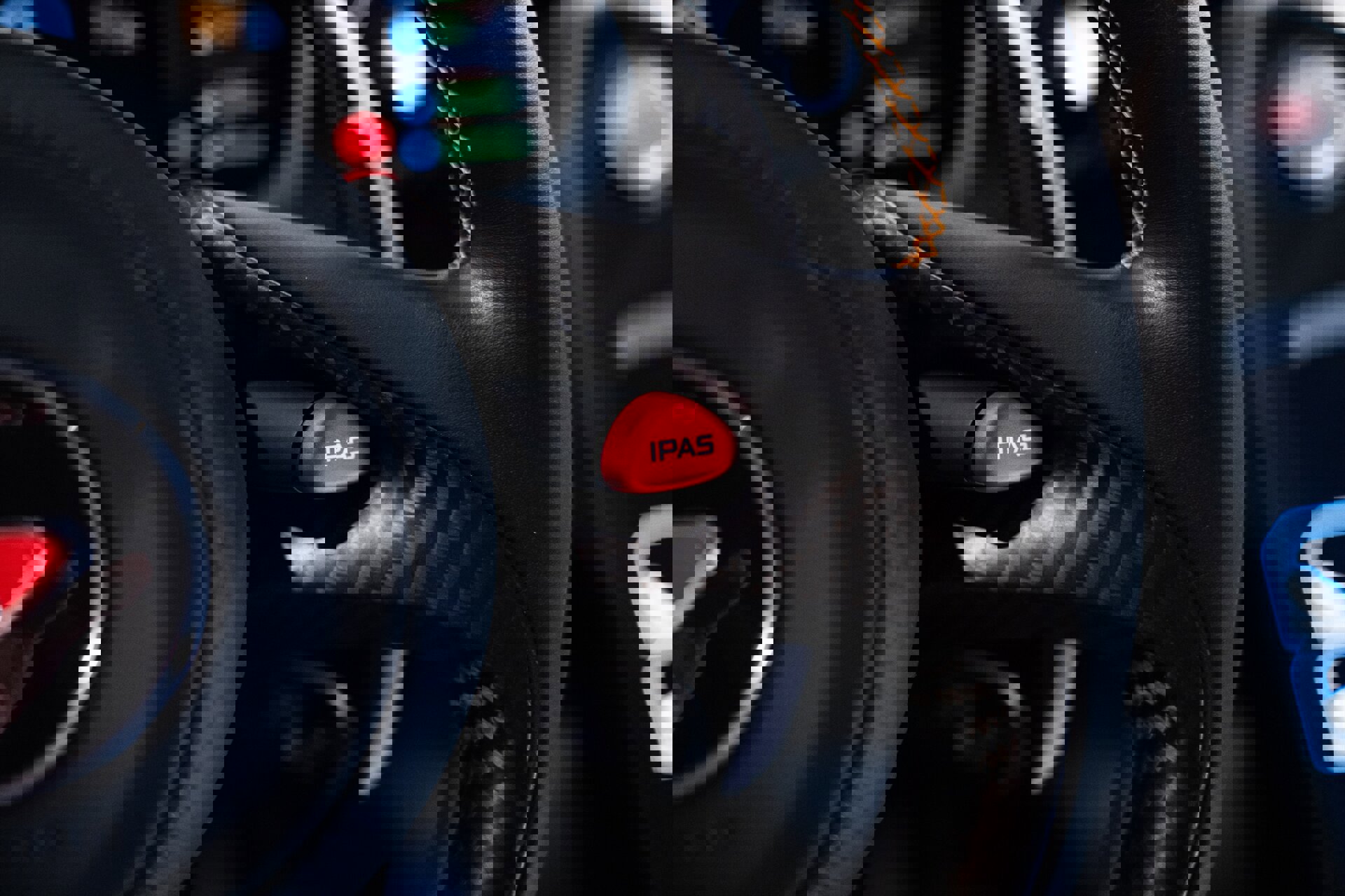 Used 2014 McLaren P1 photo 47