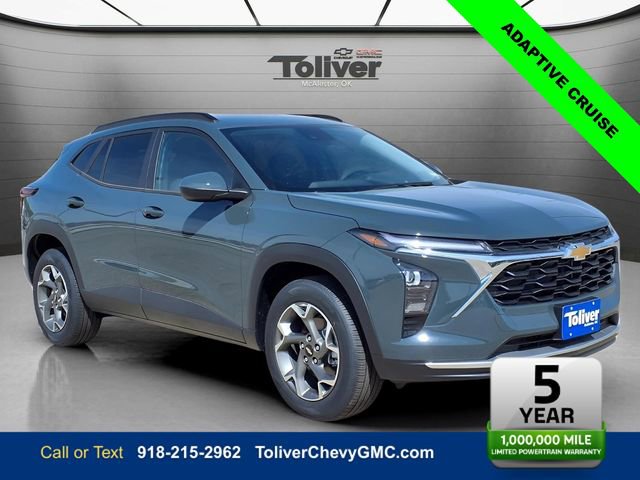 New 2026 Chevrolet Trax LT w/ Driver Confidence Package
