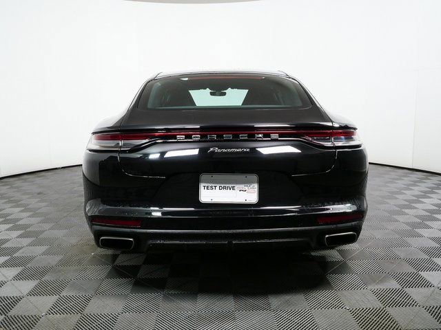 2023 Porsche Panamera