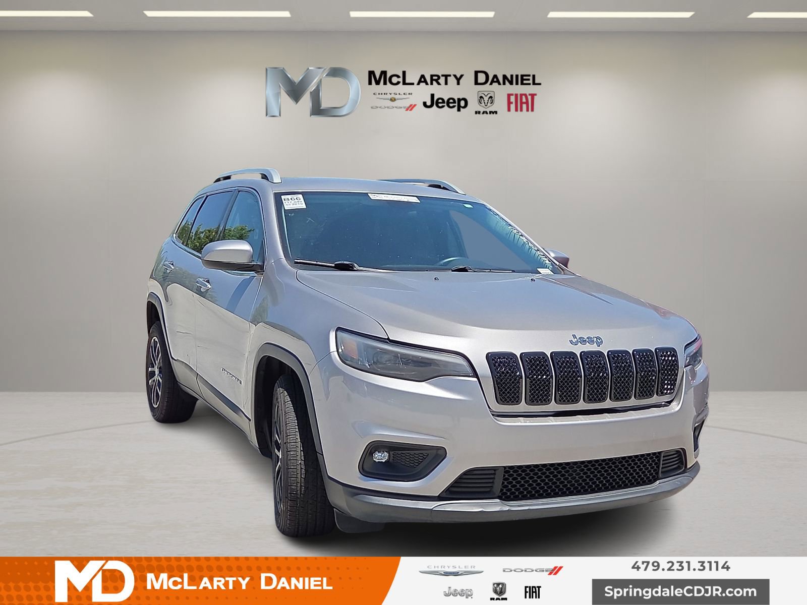 Used 2019 Jeep Cherokee Latitude Plus
