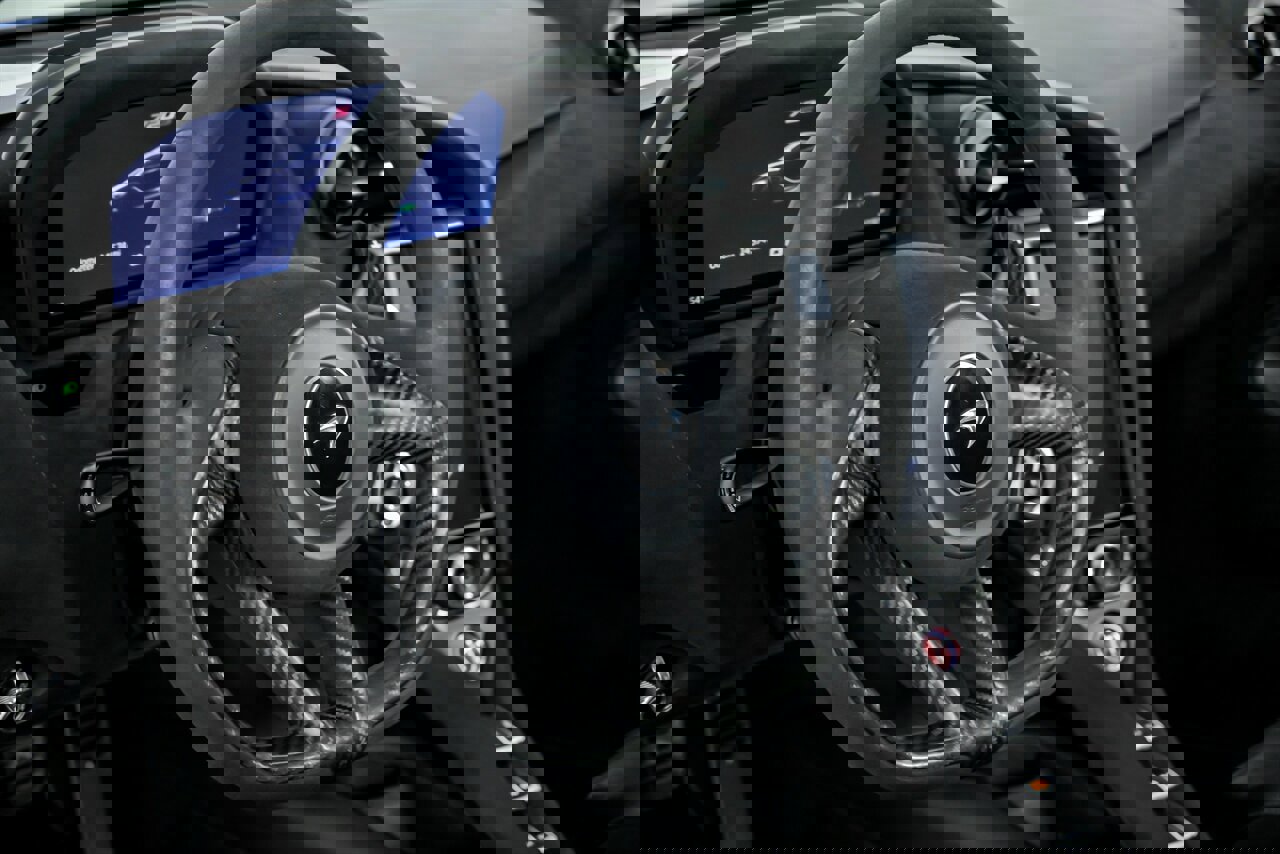 Used 2019 McLaren 720S Performance photo 24