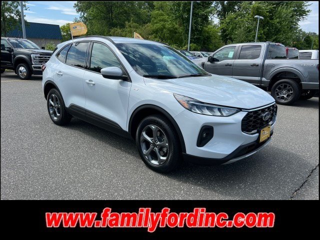 Certified 2025 Ford Escape ST-Line Select