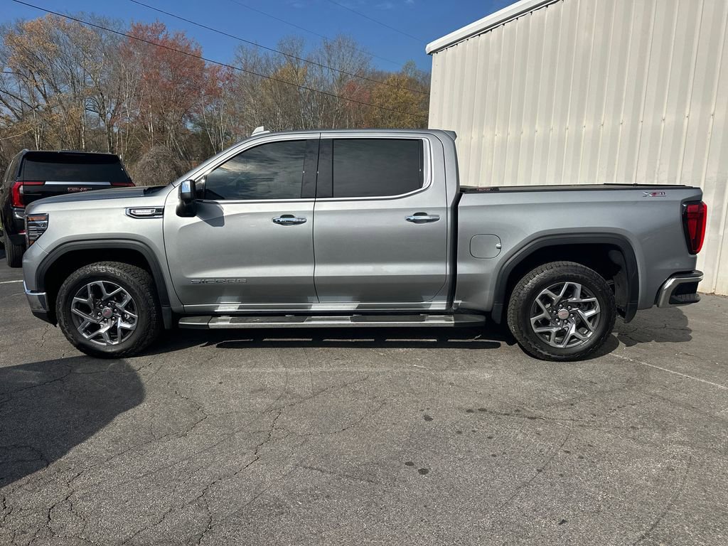 2025 GMC Sierra 1500 SLT