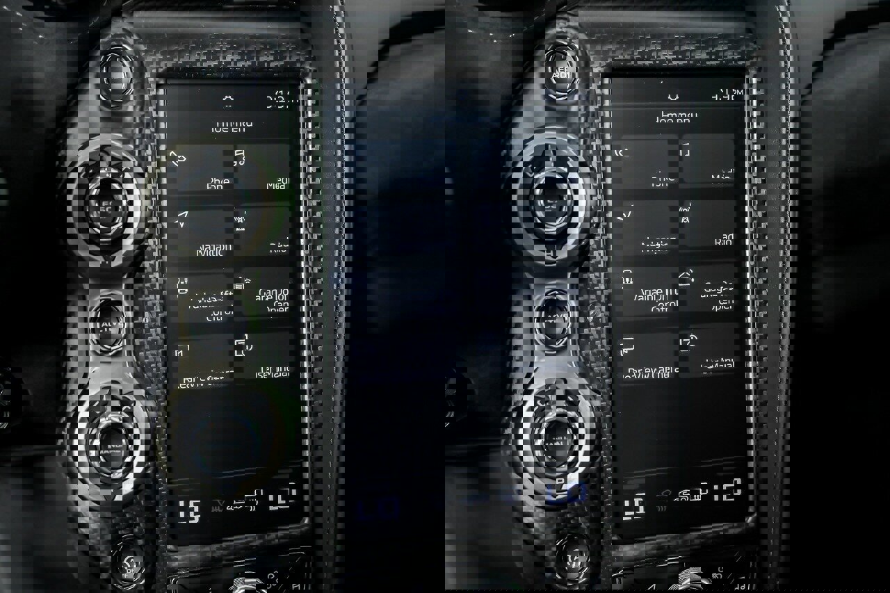 Used 2018 McLaren 720S Performance photo 37