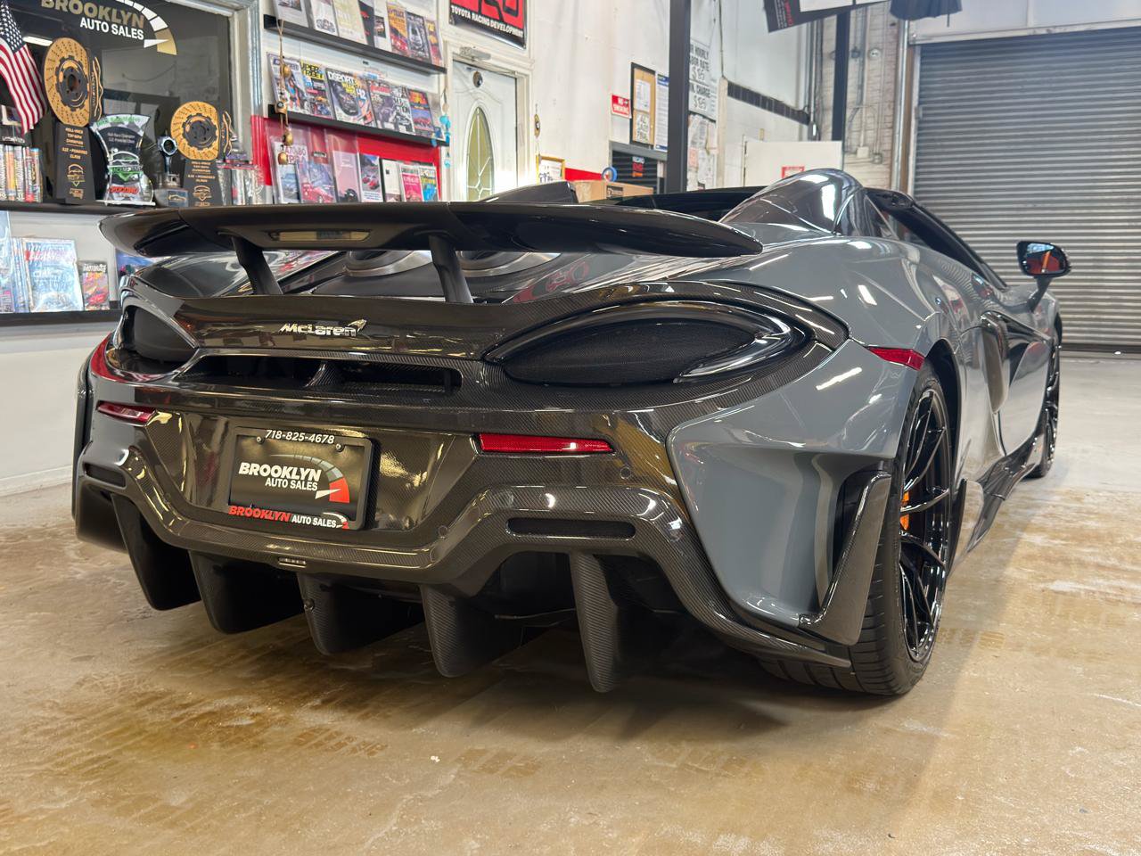Used 2020 McLaren 600LT Spider photo 7