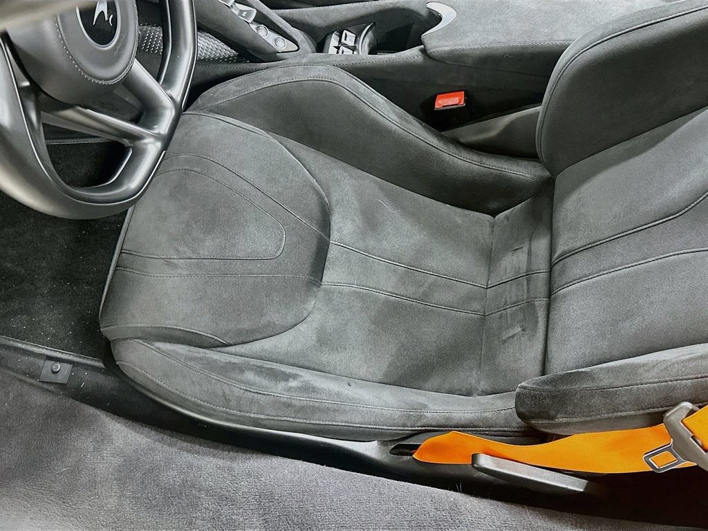 Used 2025 McLaren 750S Spider photo 21