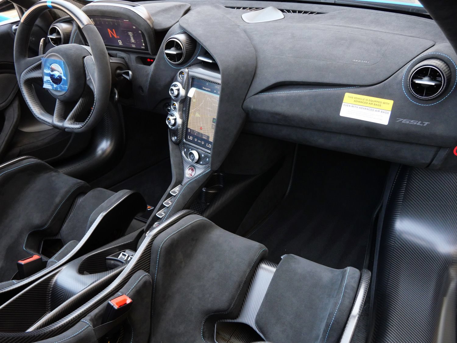 Used 2022 McLaren 765LT photo 10