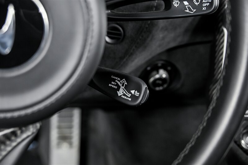 Used 2021 McLaren 720S Performance photo 30