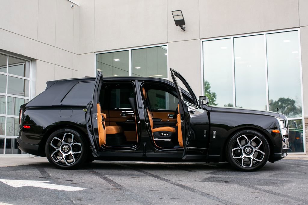 2022 Rolls-Royce Cullinan Black Badge