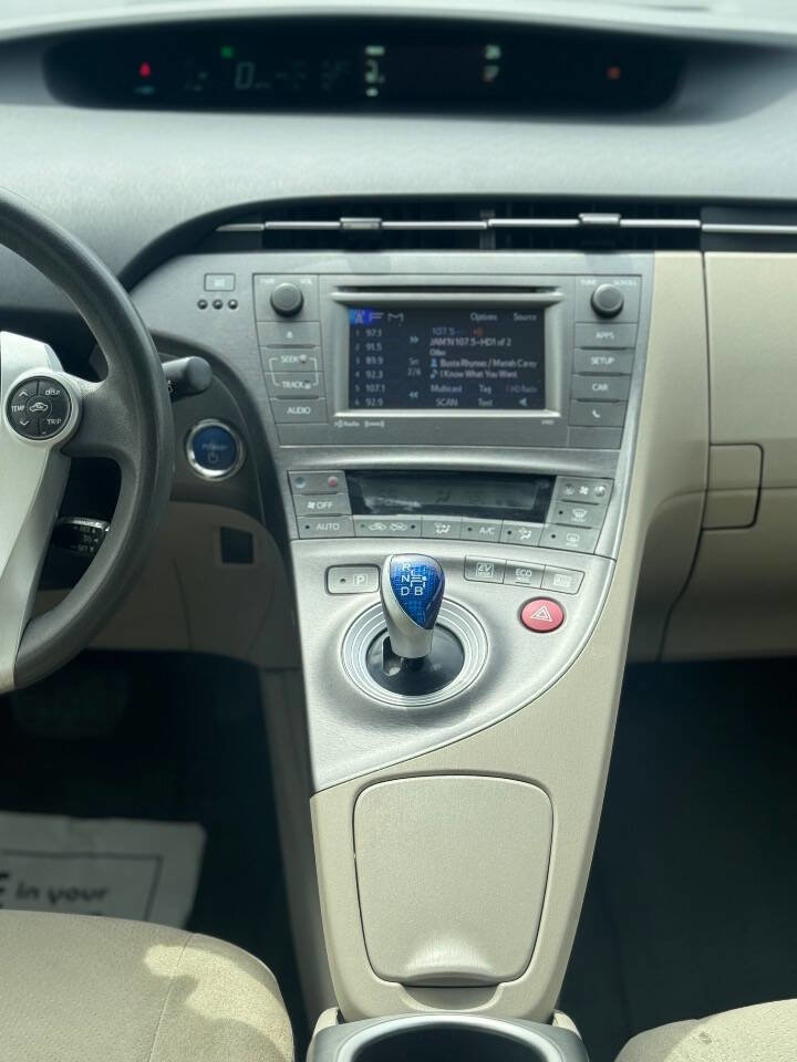 2013 Toyota Prius Three