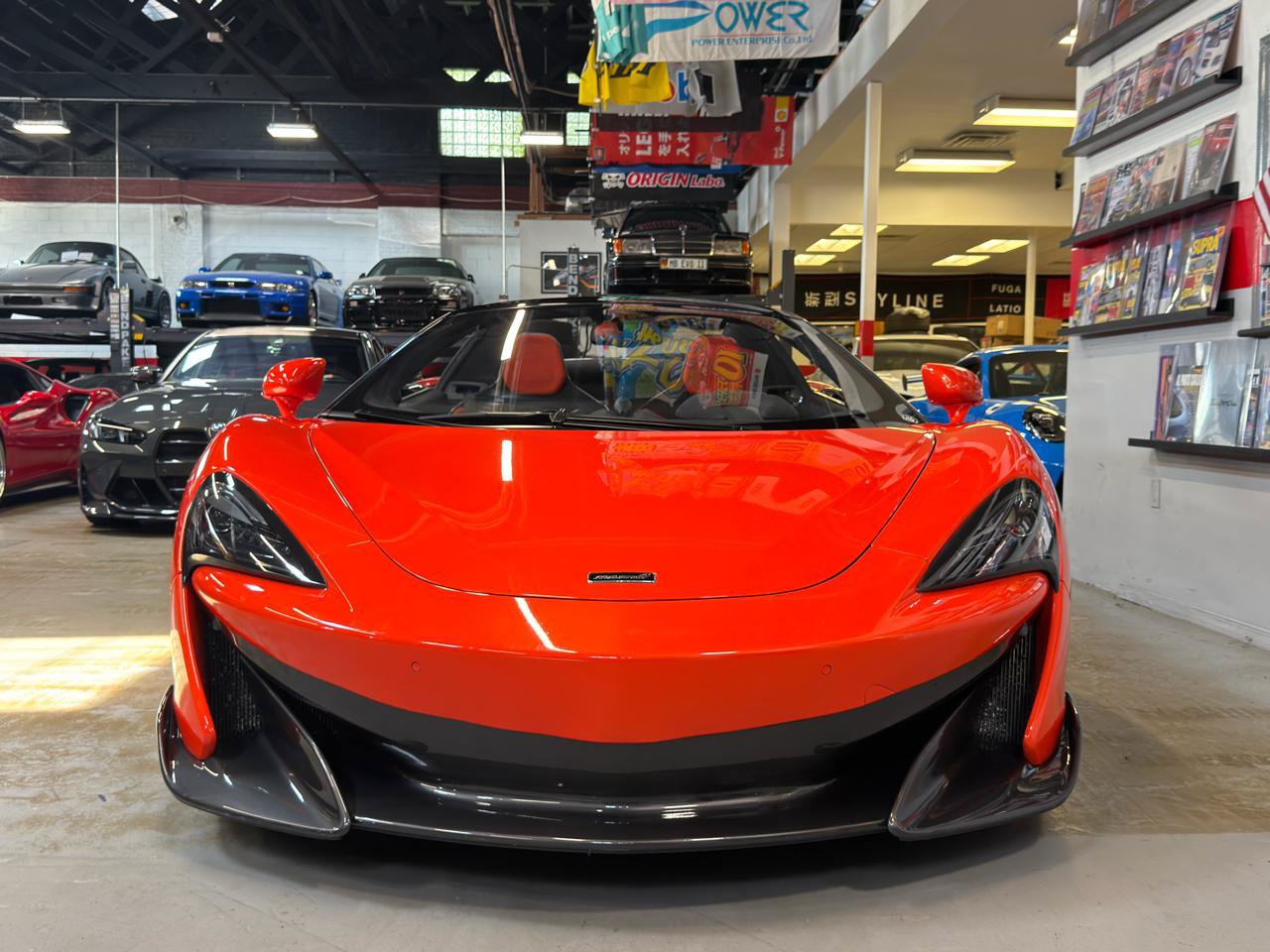 Used 2020 McLaren 600LT Spider photo 2