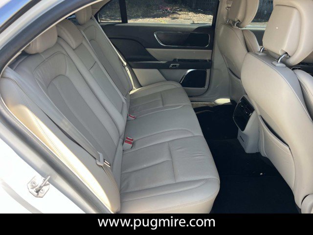 2018 Lincoln Continental Select