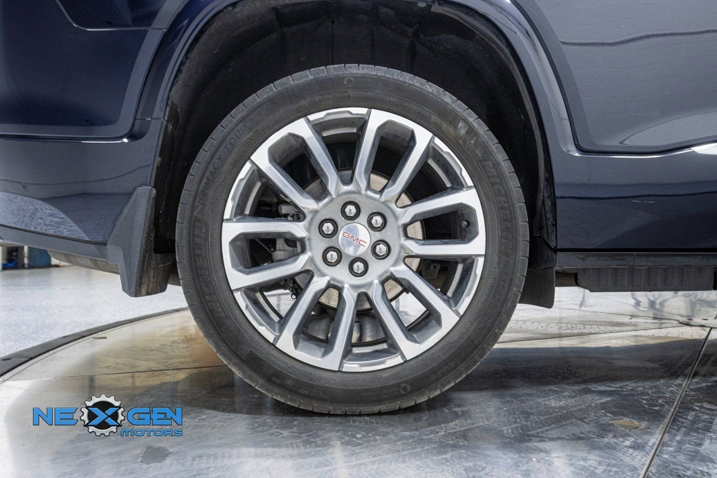 2021 GMC Acadia Denali