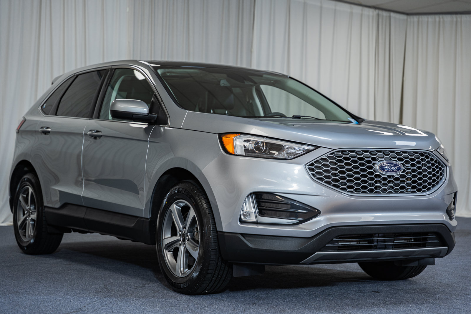 Certified 2024 Ford Edge SEL w/ Convenience Package
