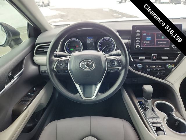 2022 Toyota Camry LE