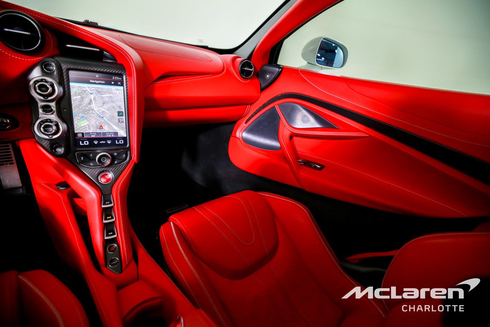 Used 2019 McLaren 720S photo 15