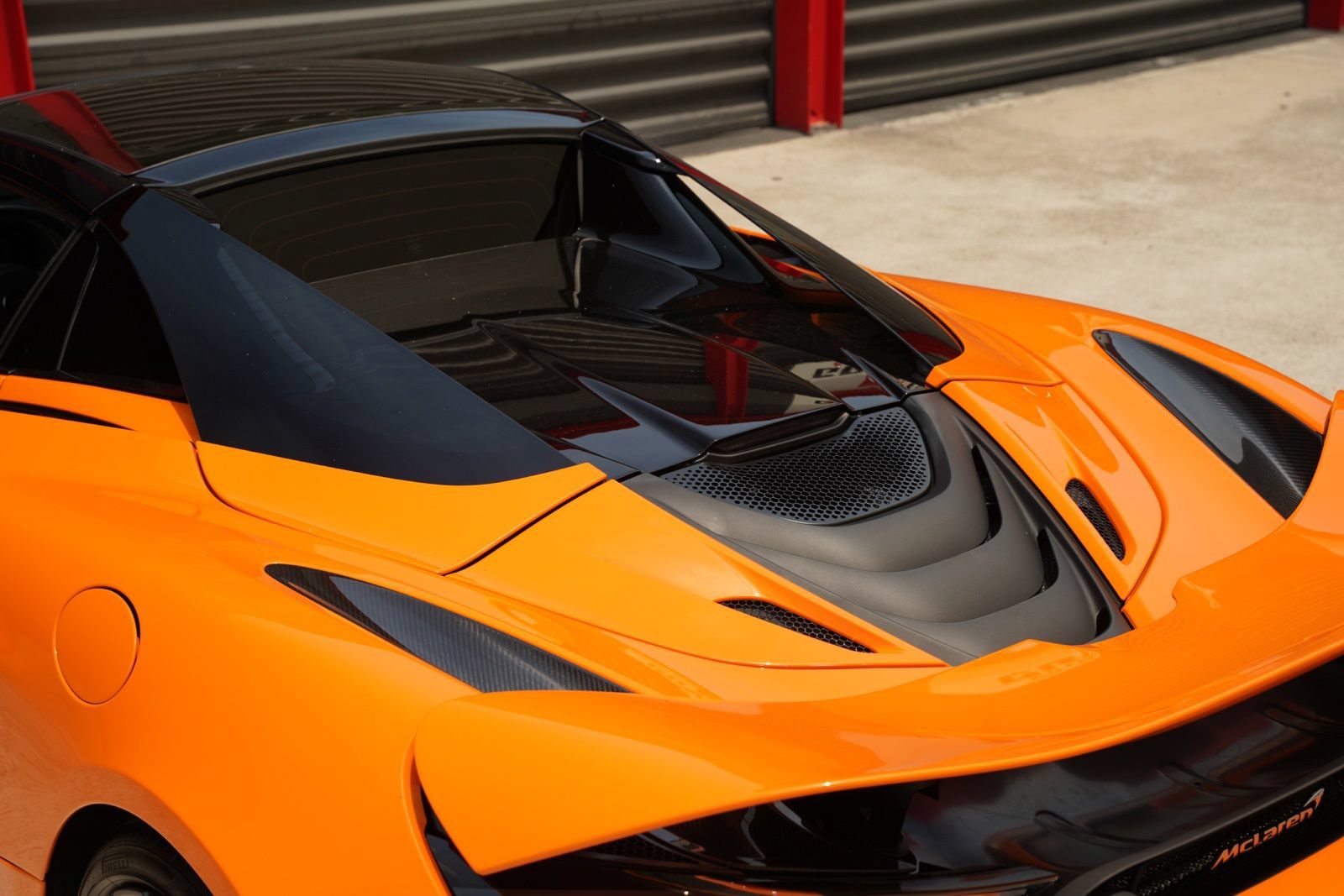 Used 2022 McLaren 720S Performance photo 8