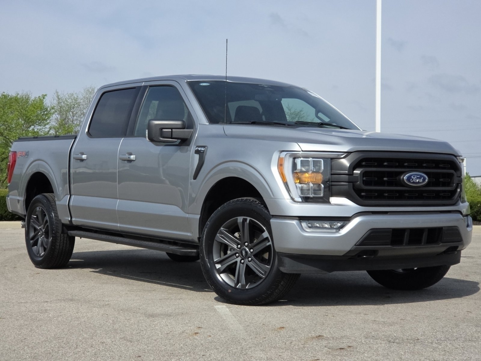 2023 Ford F150 XLT