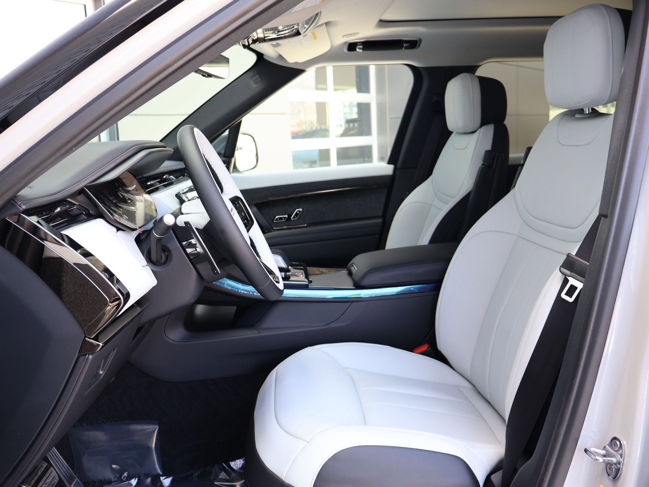 2026 Land Rover Range Rover Sport Dynamic SE