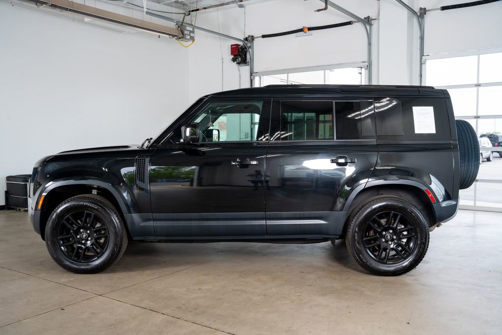 2025 Land Rover Defender 110 S