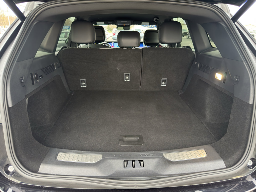 2025 Lincoln Nautilus Premier