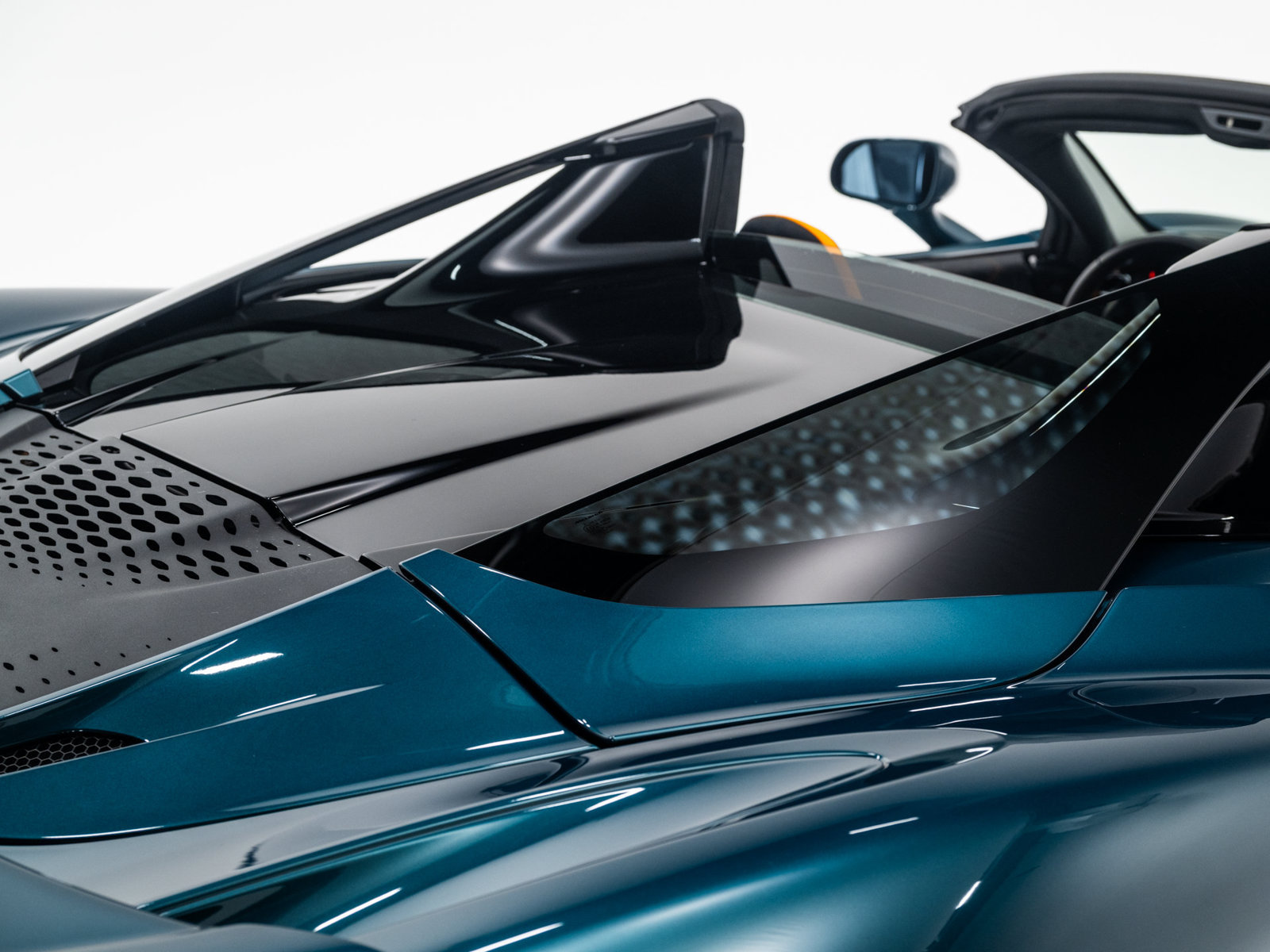 Used 2024 McLaren 750S Spider photo 18