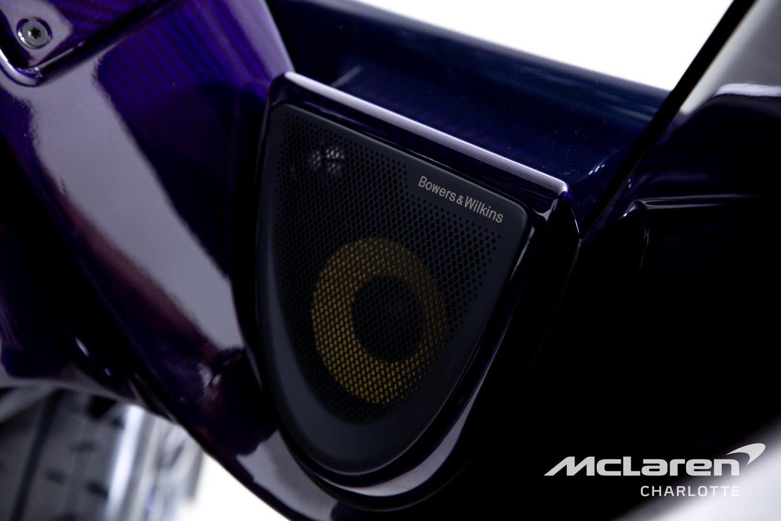 Used 2019 McLaren Senna photo 25