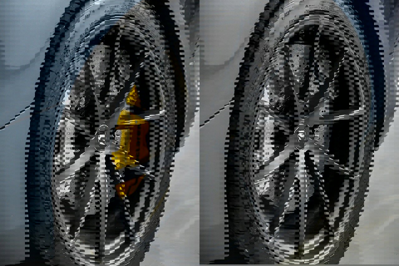 Used 2018 McLaren 720S Performance photo 24