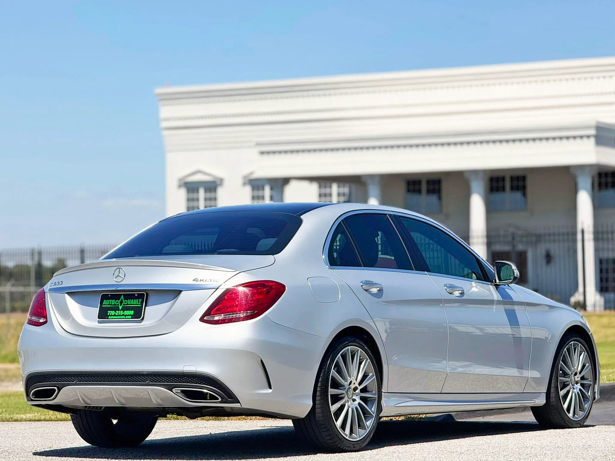 2015 Mercedes-Benz C 300 4MATIC Sedan