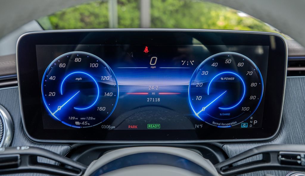 2023 Mercedes-Benz EQE 500 4MATIC Sedan