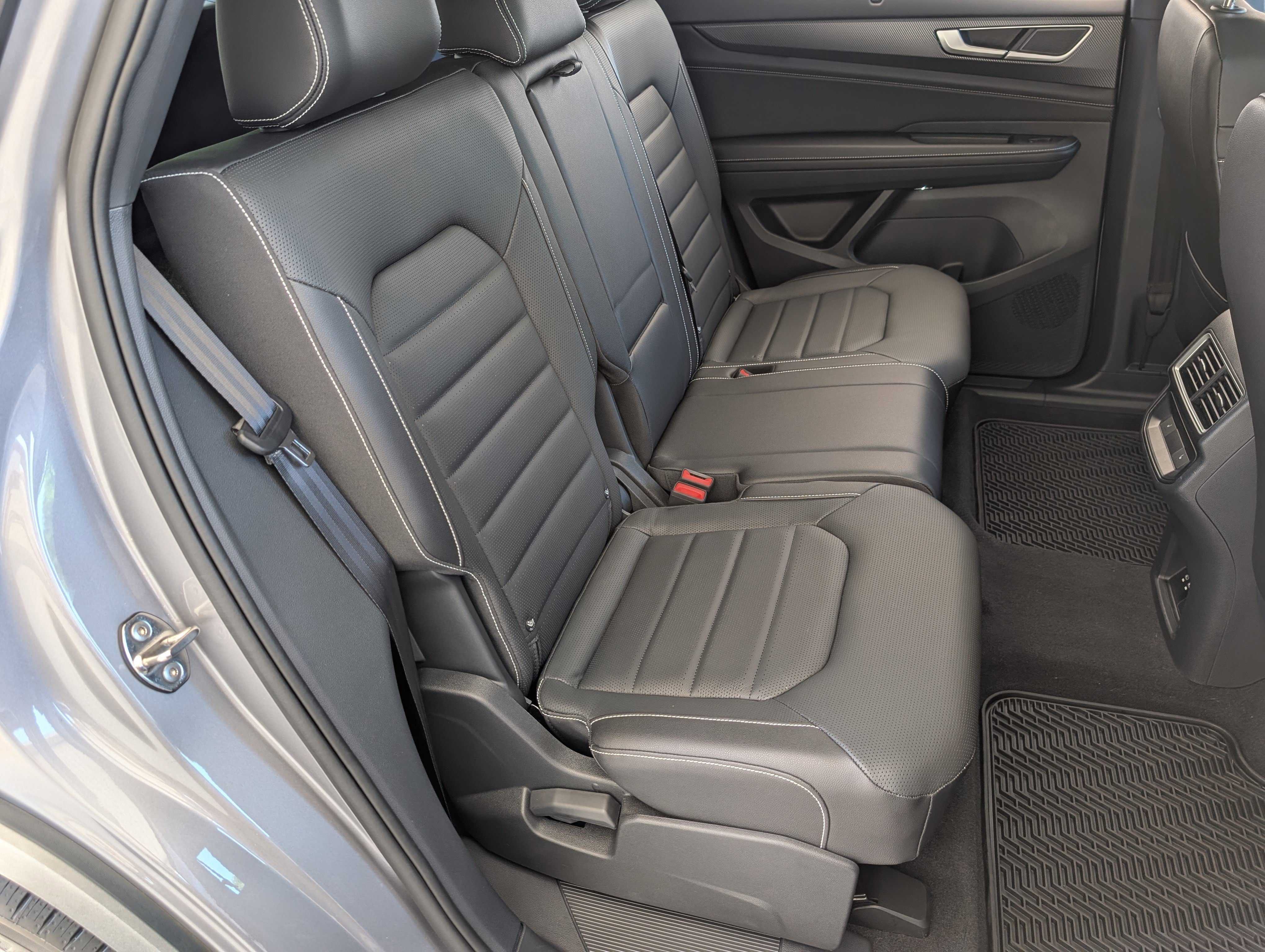 2025 Volkswagen Atlas Cross Sport SEL