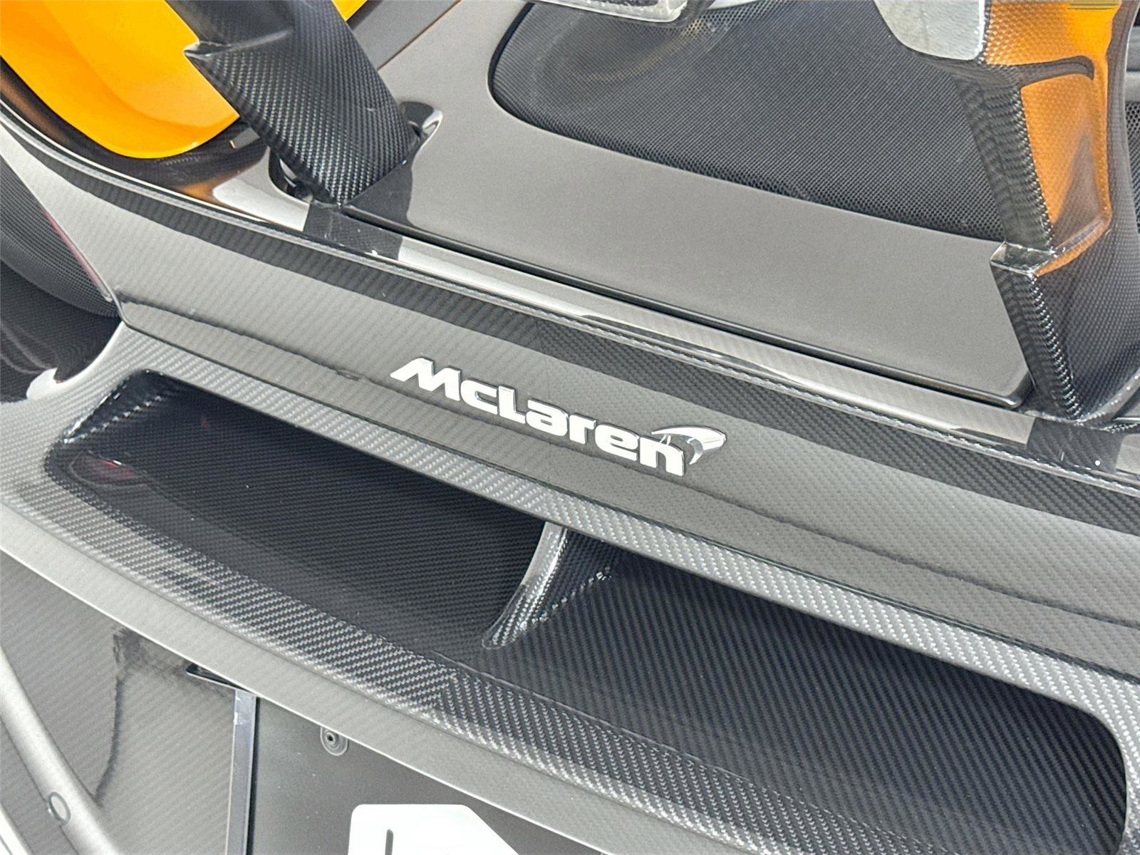 Used 2020 McLaren 600LT Spider photo 31