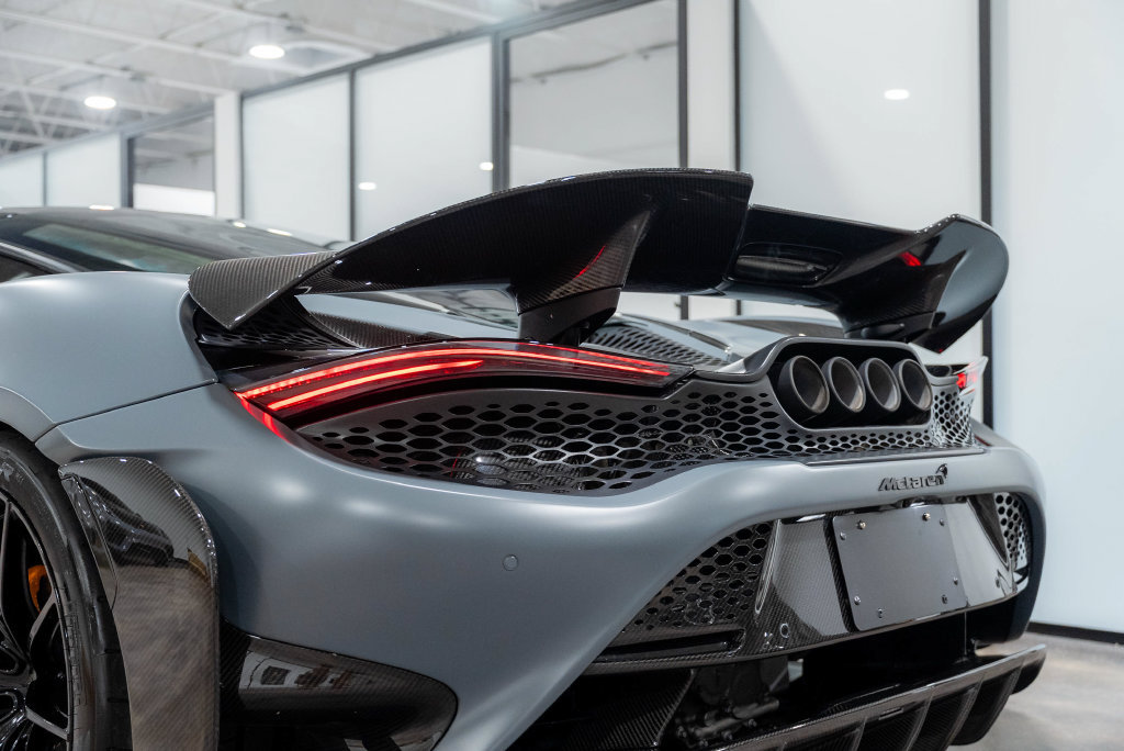 Used 2021 McLaren 765LT photo 37
