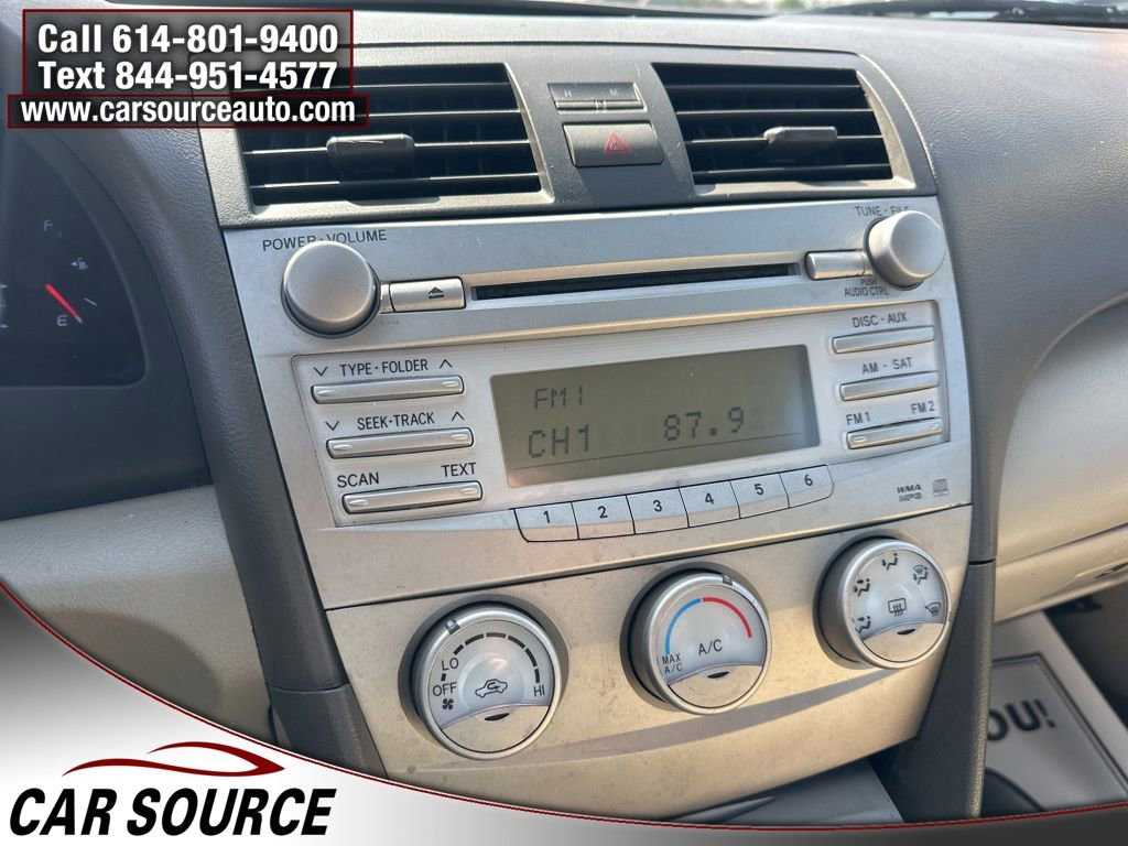 2011 Toyota Camry LE