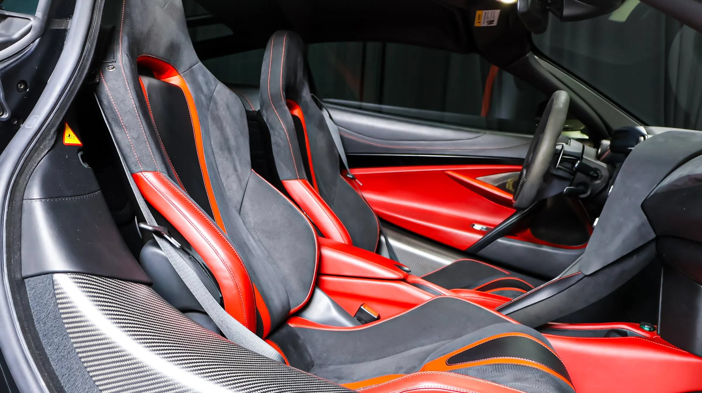 Used 2018 McLaren 720S Performance photo 20