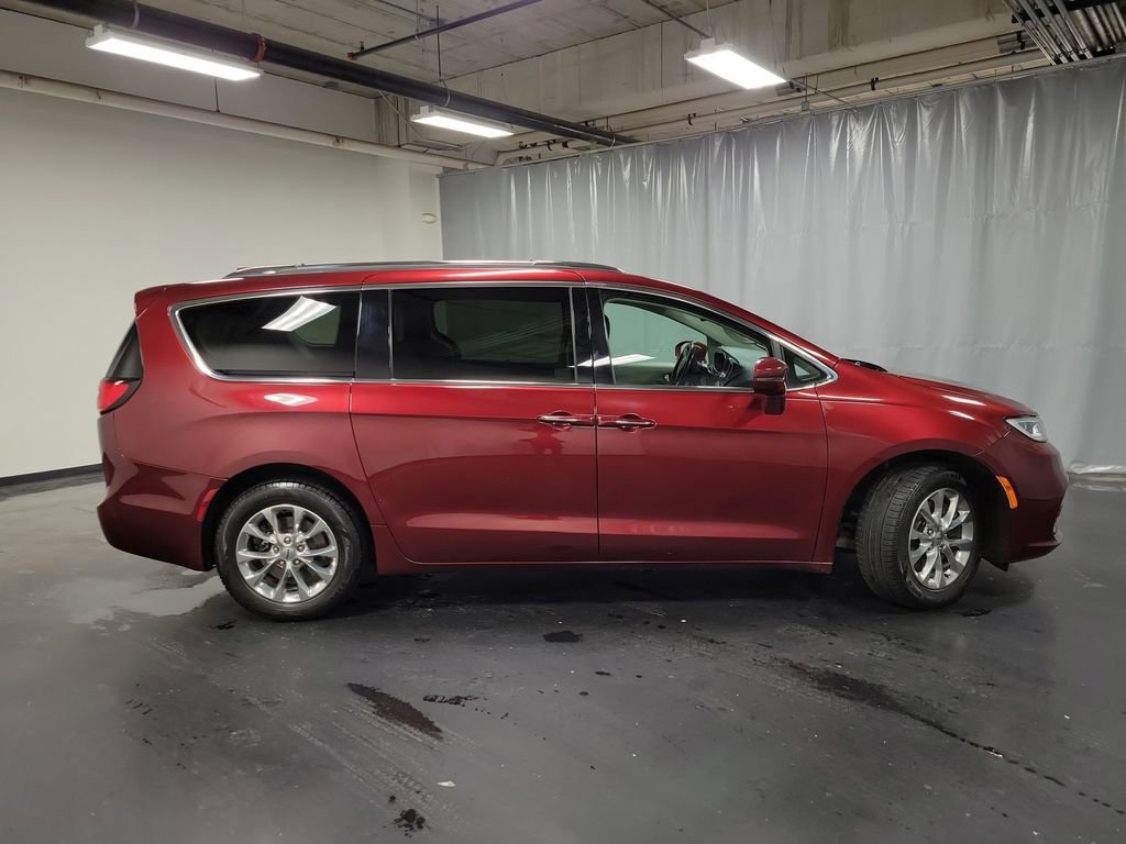 2021 Chrysler Pacifica Touring-L