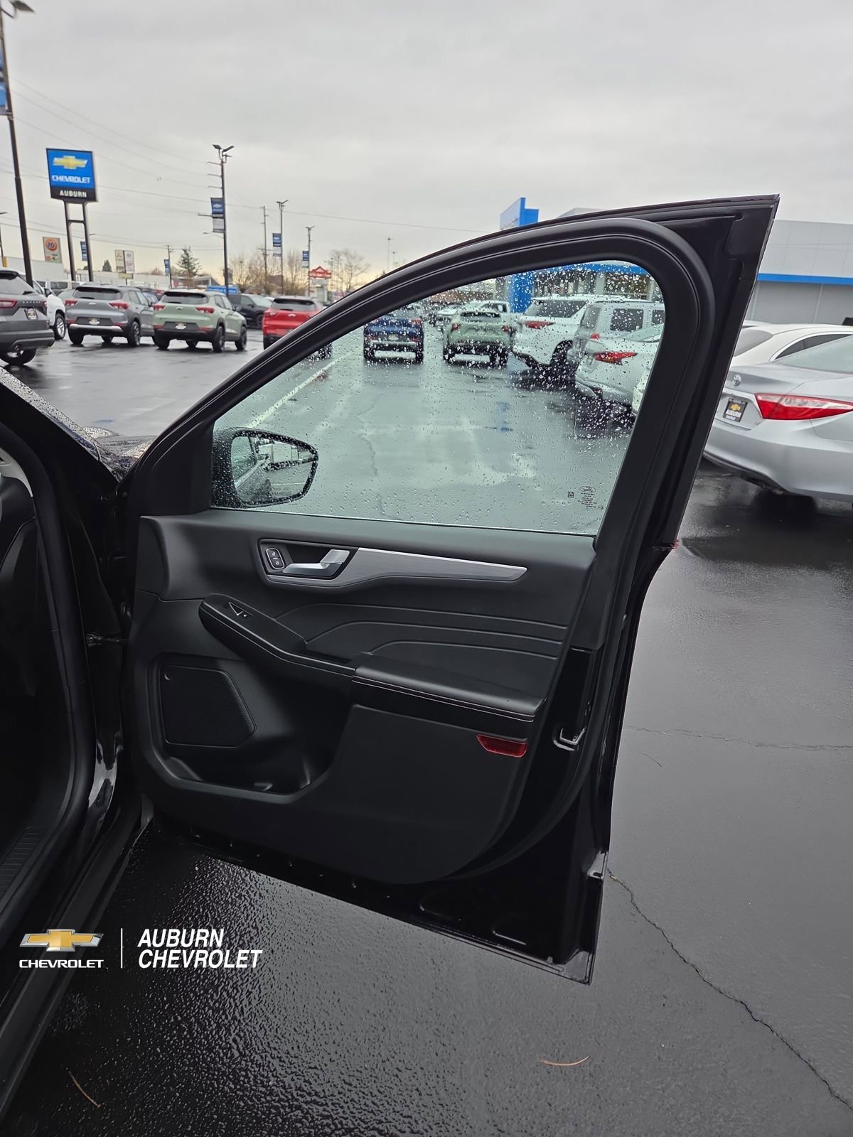 2025 Ford Escape Platinum