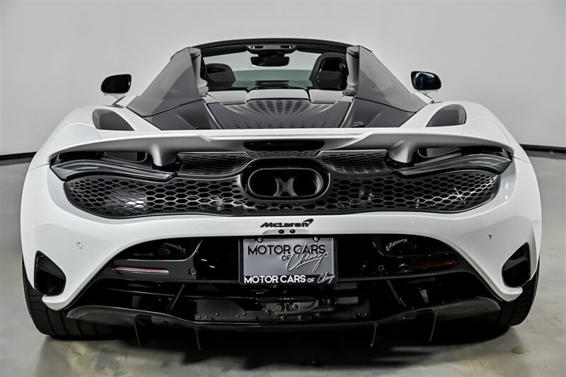 Used 2025 McLaren 750S Spider photo 13