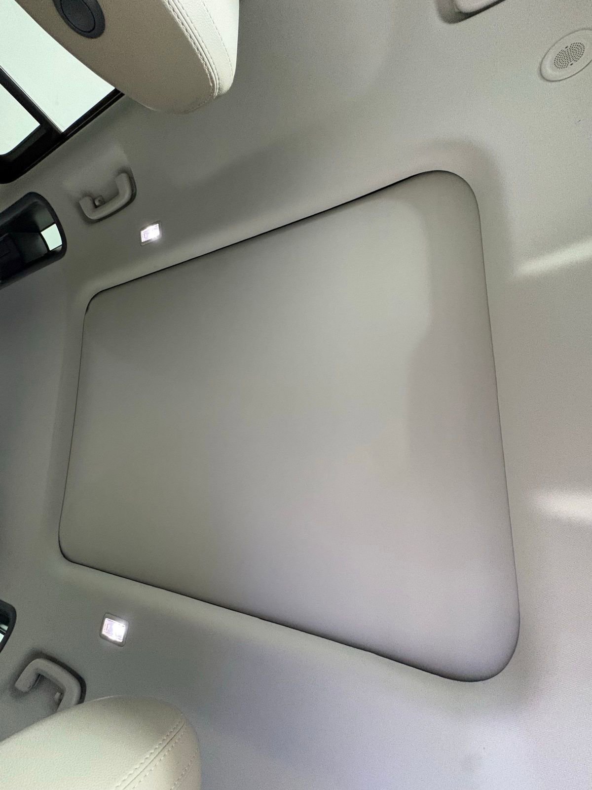 2024 Land Rover Defender 110 S