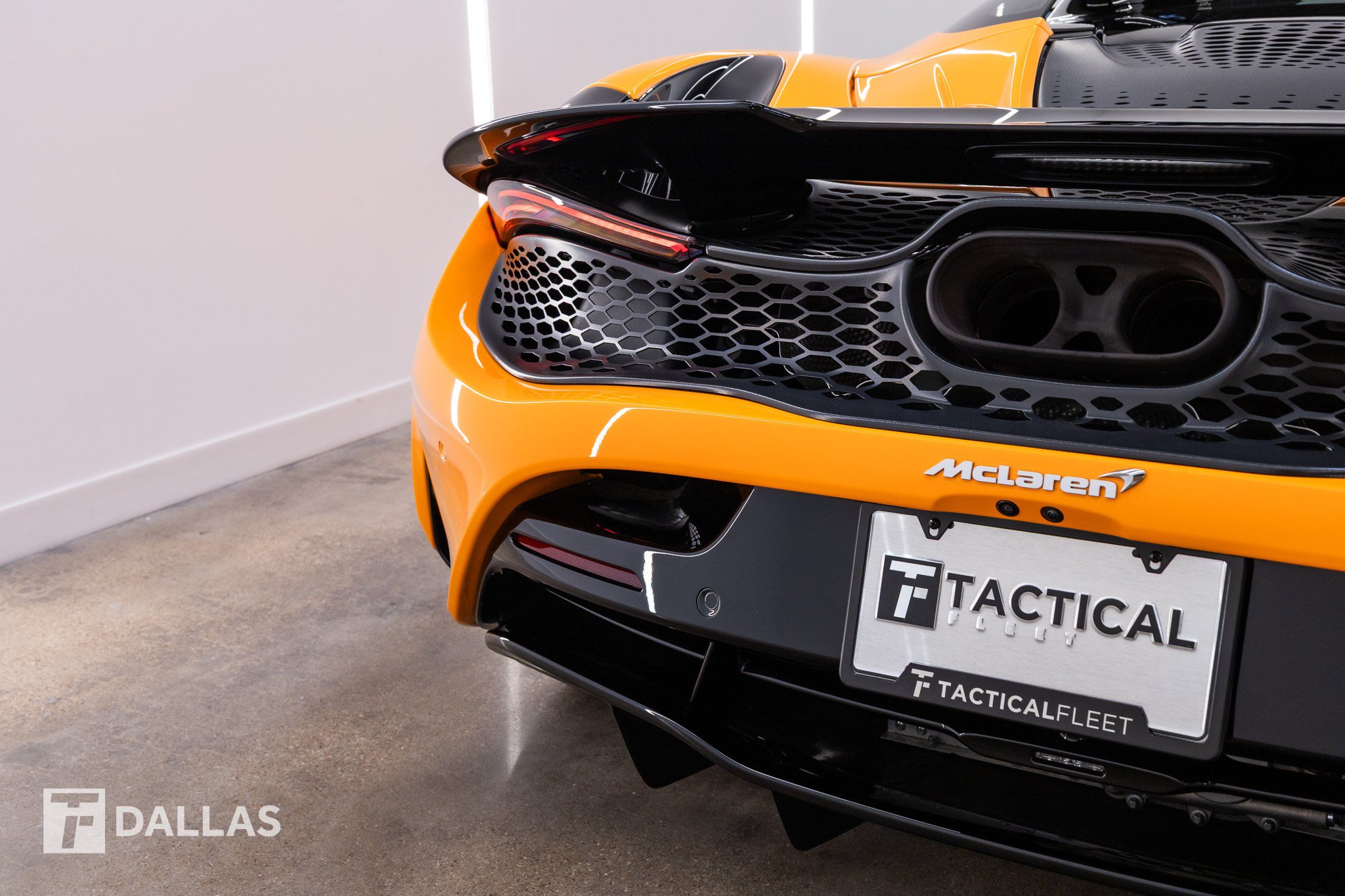 Used 2024 McLaren 750S Spider photo 12