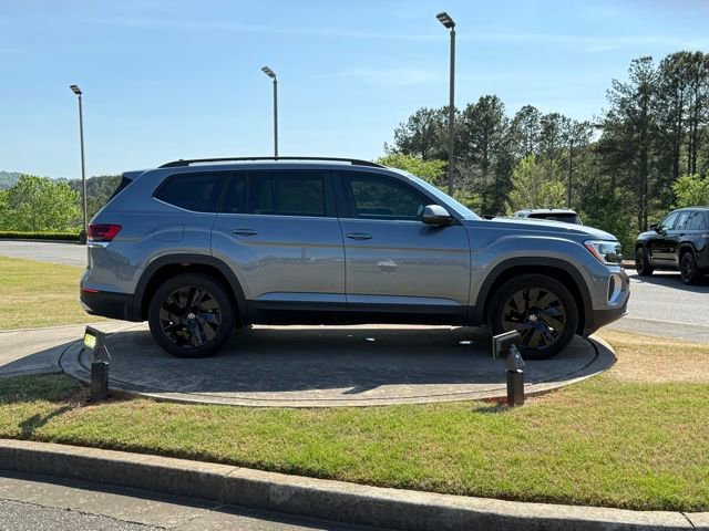 2024 Volkswagen Atlas SE