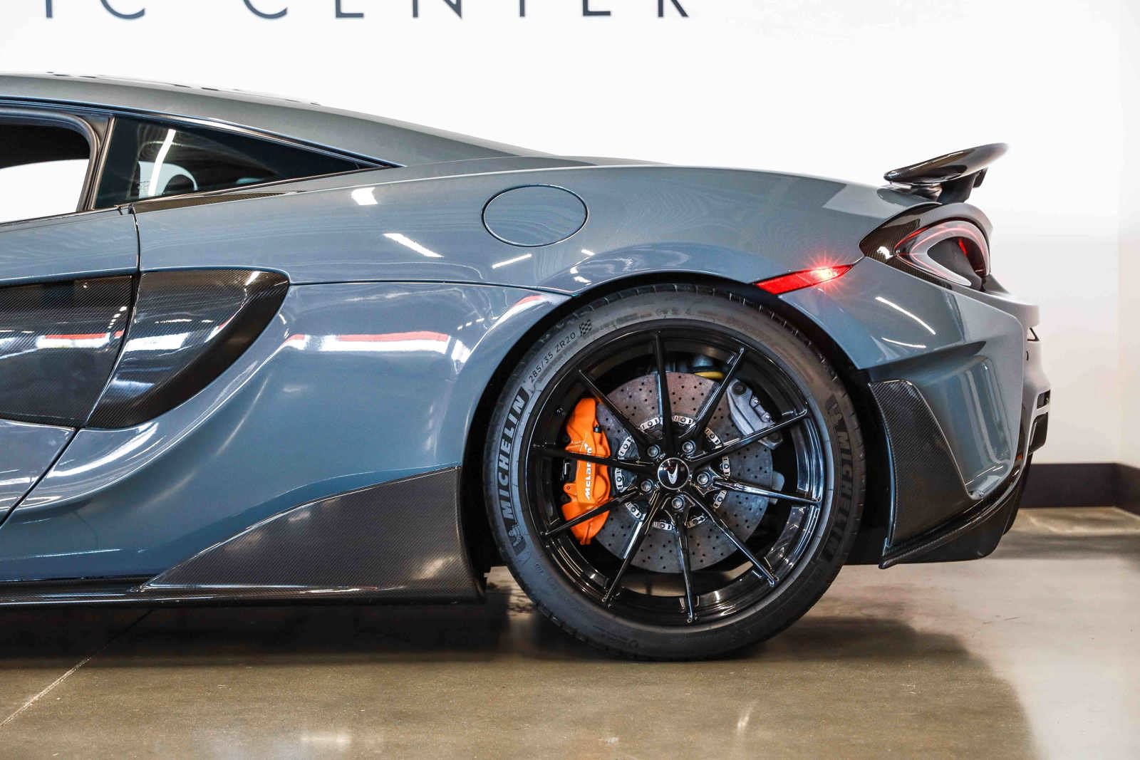 Used 2019 McLaren 600LT photo 22
