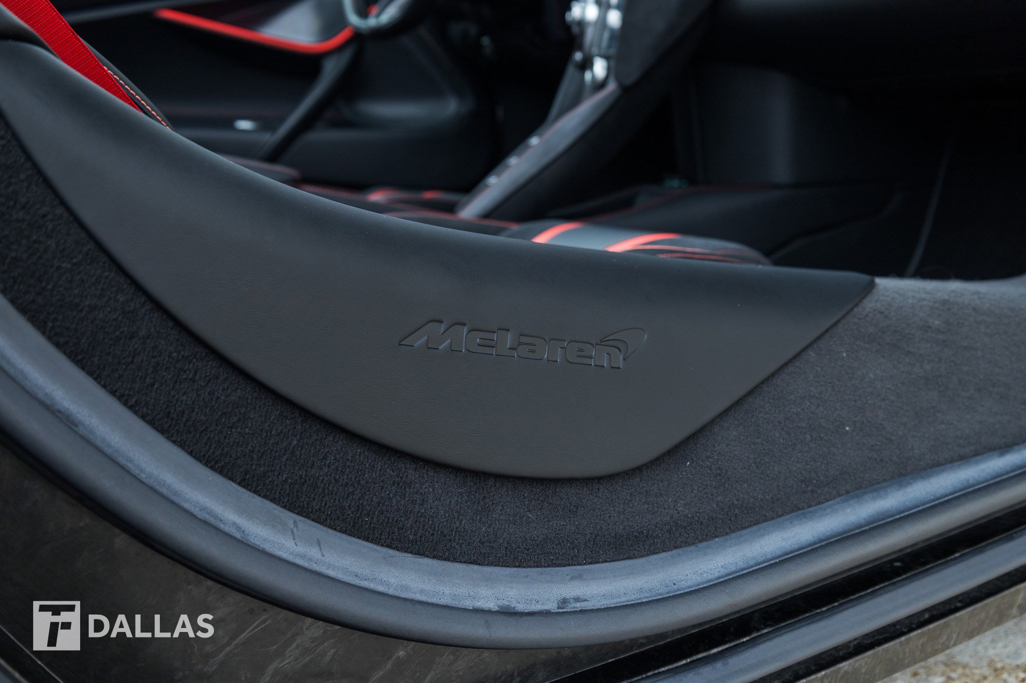 Used 2022 McLaren 720S Performance photo 35
