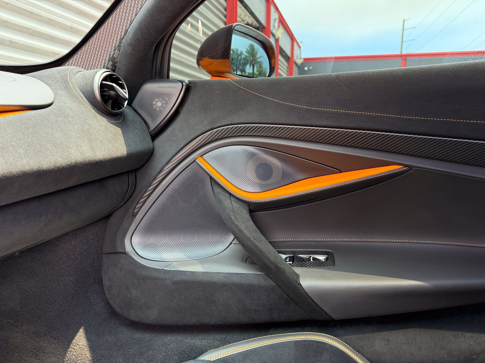 Used 2022 McLaren 720S Performance photo 50