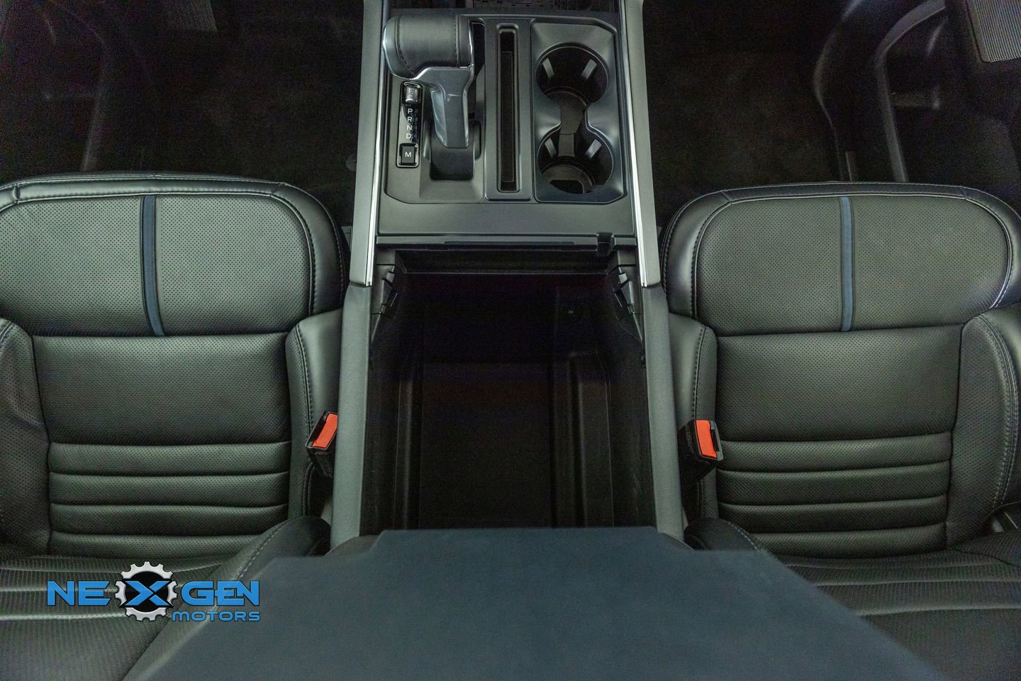 2024 Ford F150 Platinum